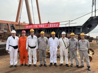 �����촬22500DWTɢ������DN-S225-13��˳���ϴ�̨