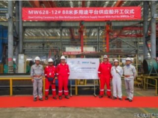 ��ս������ح��������ͬ��ʵ��һ������������̨